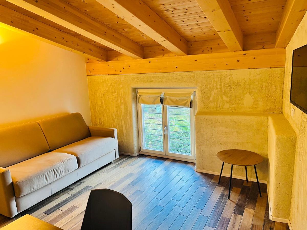 Albola Suite Holiday Apartments Riva del Garda Exterior photo