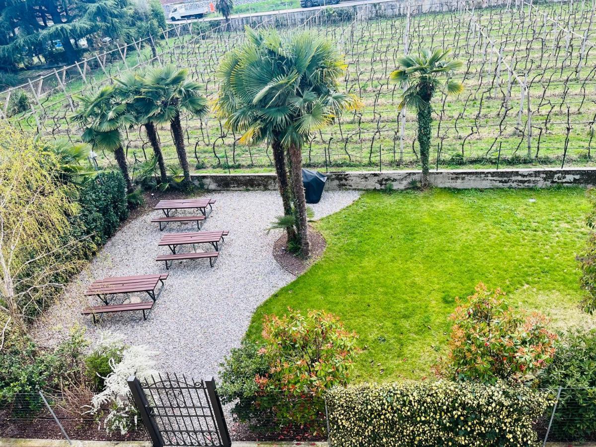 Albola Suite Holiday Apartments Riva del Garda Exterior photo